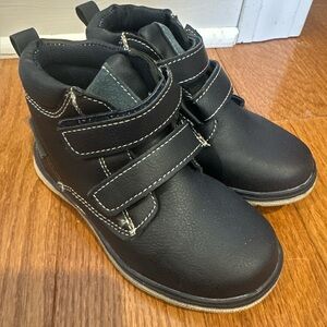 IQ Kids Navy Blue Faux Leather Boots – Size 28 – Double Velcro Straps